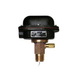 McDonnell & Miller Flow Switch Max Pressure 300 psi. NEMA 4 Model. FS7-4W